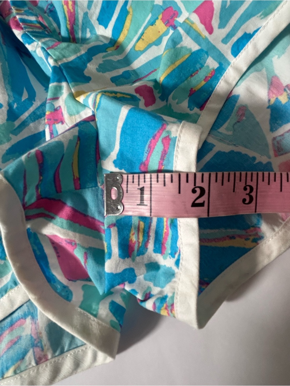 Chubbies Shorts Womens Size Large Colorful Coastal Beach Pool Vacation Comfort - Picture 9 of 9